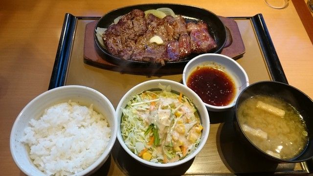 やよい軒のステーキ定食 1580円 ｗｗｗｗｗｗ ごちそう速報