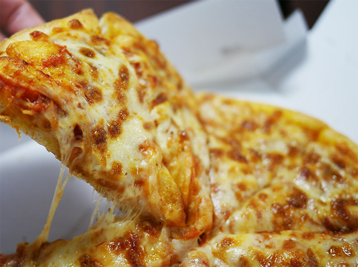 宅配ピザでプレーンピザばっか頼む大学生ｗｗｗ ごちそう速報