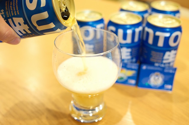 Jリーグとサントリーのコラボステッカーをゲットしました。 : ビールが