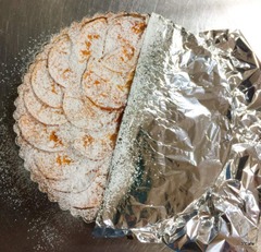 みかんタルトを仕上げる