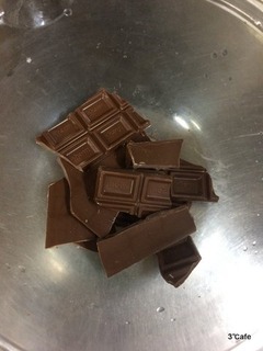 チョコを溶かす