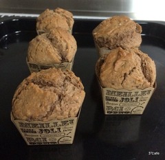 焼きあがったお豆腐チョコマフィン