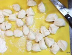 マラサダ生地を分割