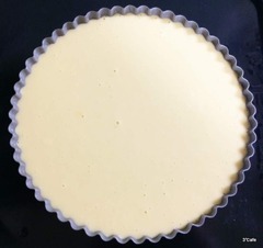 タルト台に流し込む