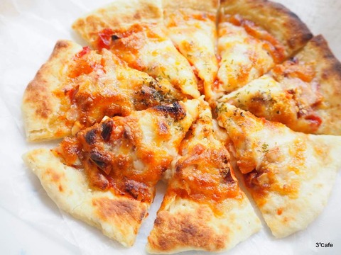 バタコやんのパリパリピザ