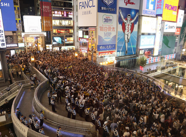 【危険！】道頓堀川に飛び込むな！阪神優勝の裏側