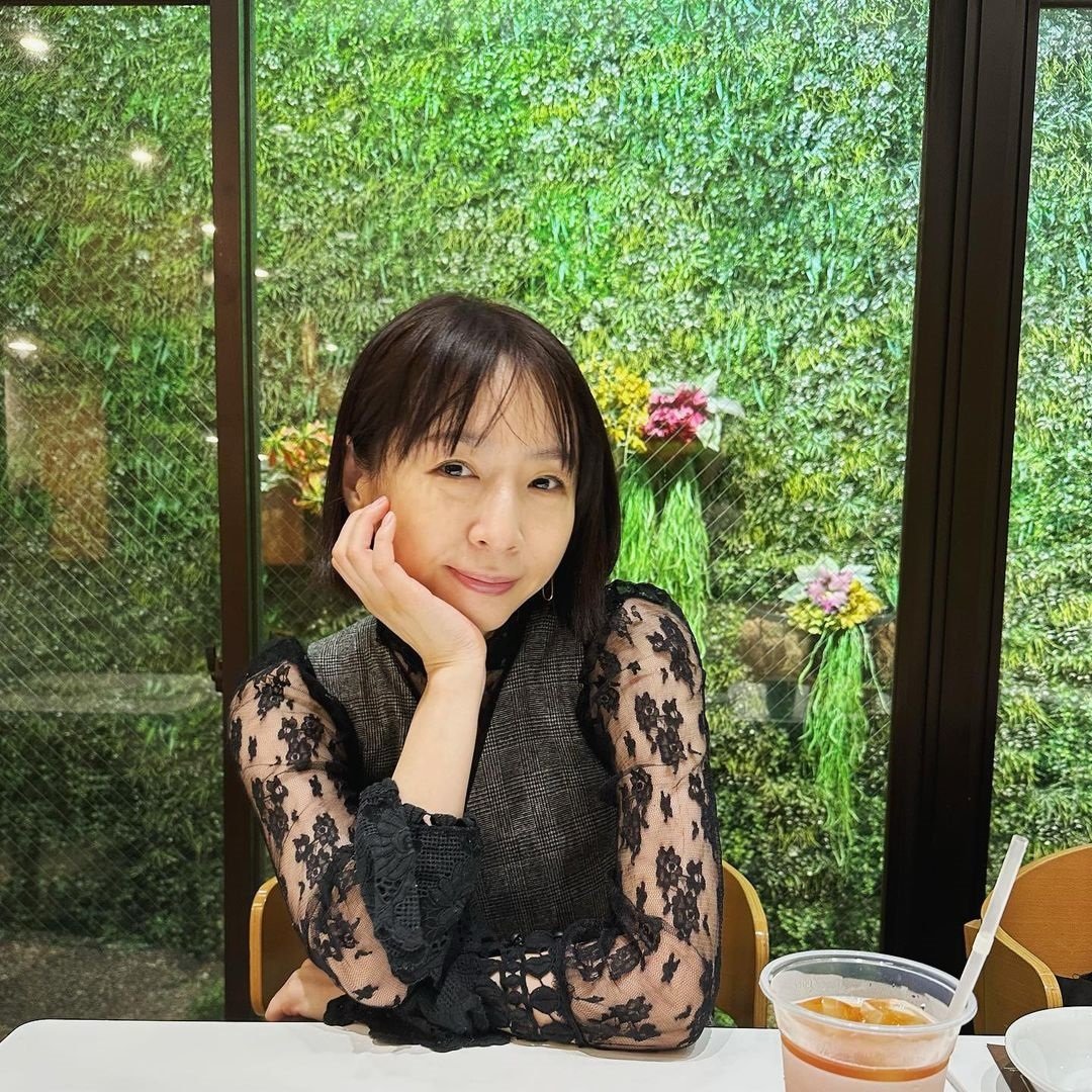 45歳酒井若菜の白ランジェリーに俺の心臓止まるわ…13年ぶり写真集ヤバすぎ！