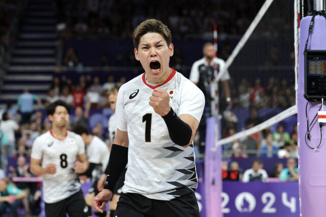 パリ五輪バレーボール男子日本代表、意地の1セット奪取で米国に挑む！