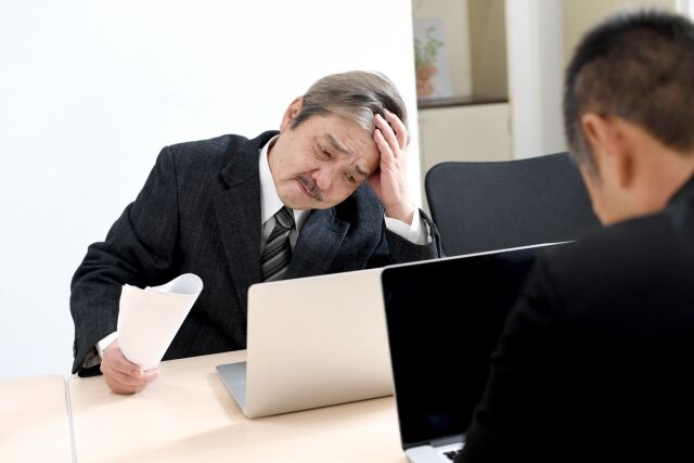 「おじさん構文」は中年男性のイメージを歪める！社会学者が警鐘