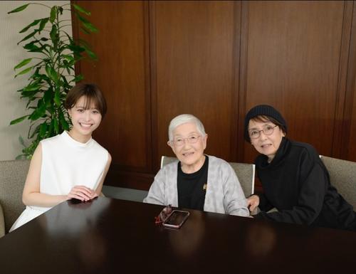 【感激】長崎で被爆者インタビューした元フジ渡邊渚、感動したｗｗ