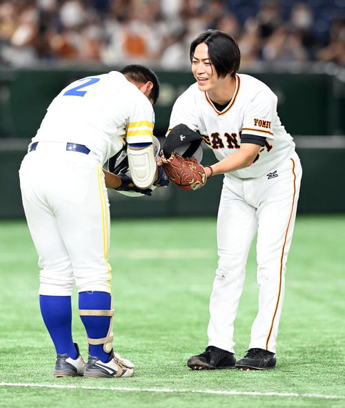 巨人・坂本勇人同席の高級ラウンジでのトラブル、田中みな実がいかに対応したか