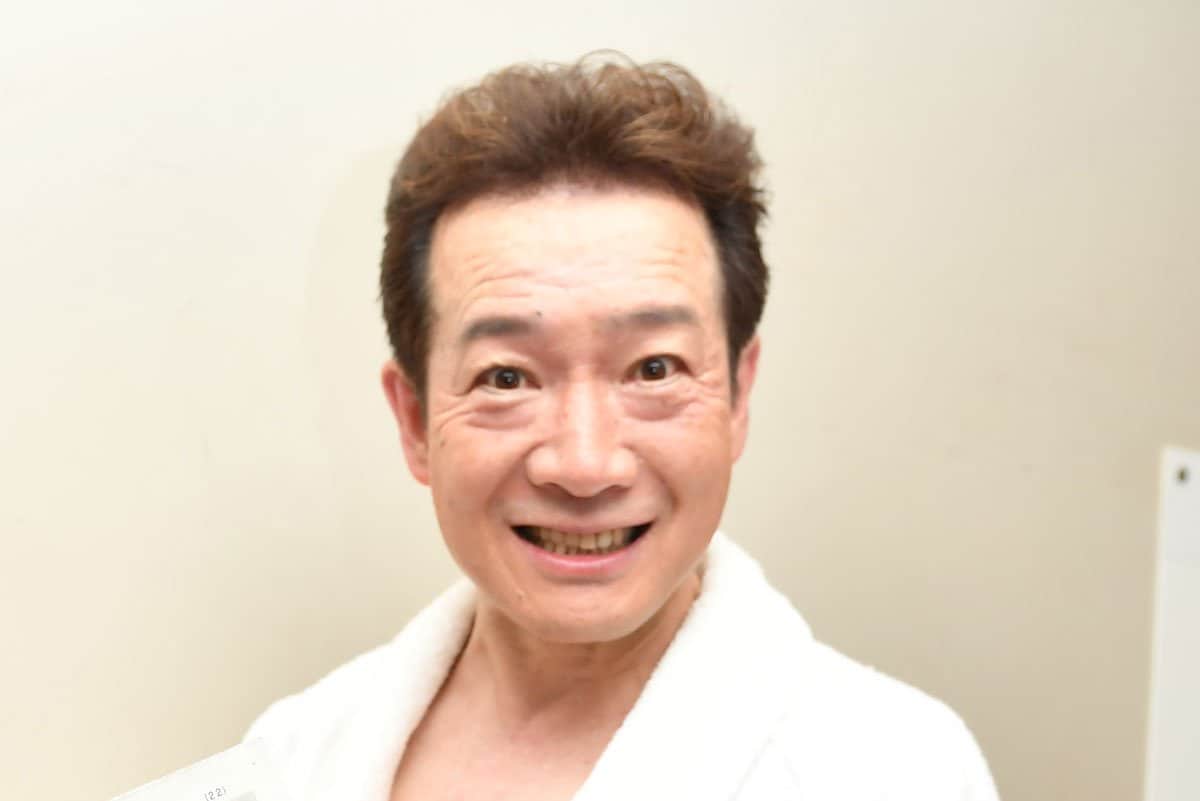田原俊彦、ジャニーさんとの「快適すぎる」合宿所生活を明かす！
