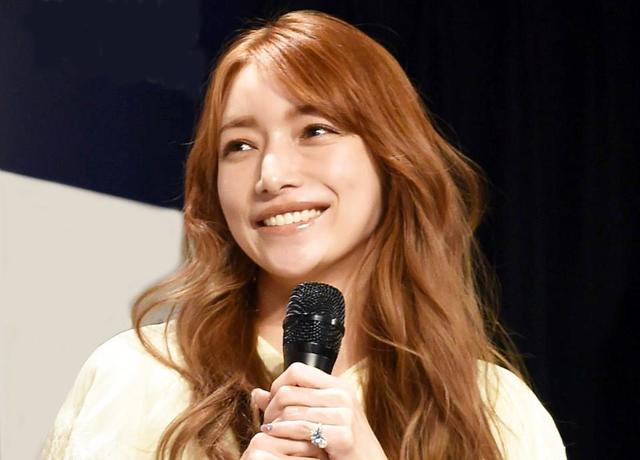 【芸能】美しさの秘訣を探る！後藤真希のデビュー25周年記念写真集の魅力