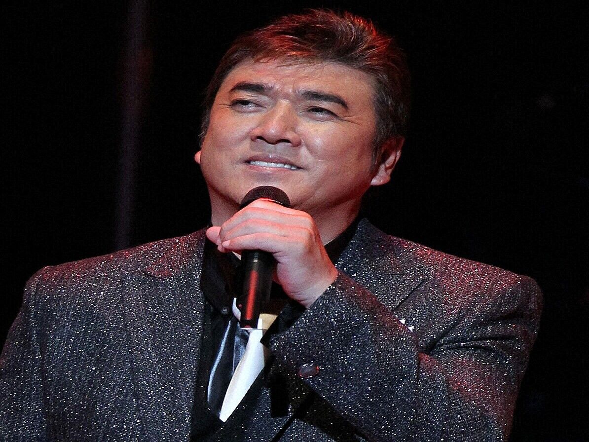 【悲報】歌手・小金沢昇司さんが突然の訃報…ファンの間で衝撃広がる