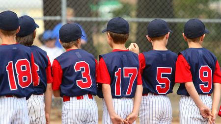 「次世代のスポーツは卓球？野球部員減少の裏に見える高校生の嗜好の変化」