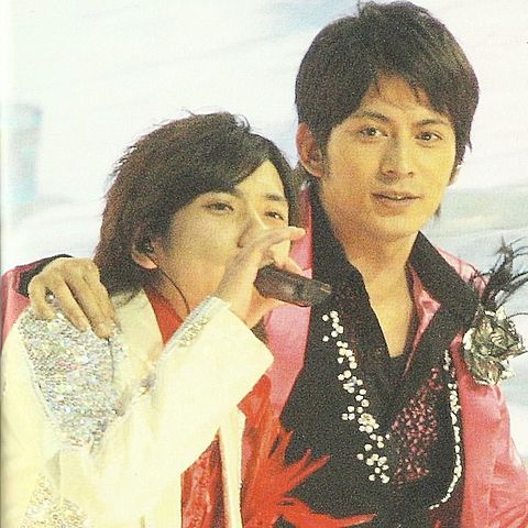 嵐メンバーの未来は？二宮和也と岡田准一の生存戦略とは？