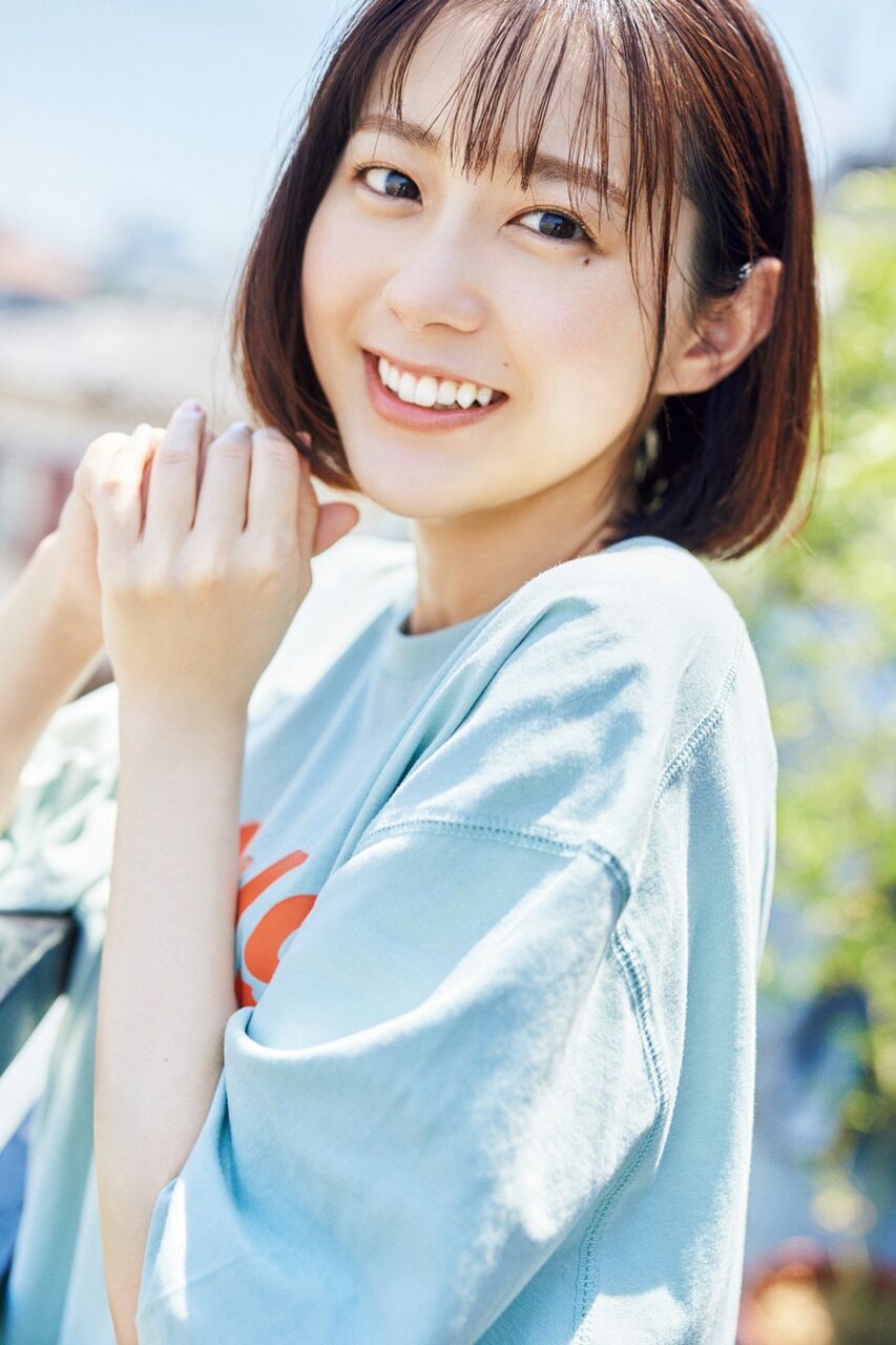 【アナウンサー】「信じられないレベル」若林有子アナの衝撃的ミニスカ姿が話題に！