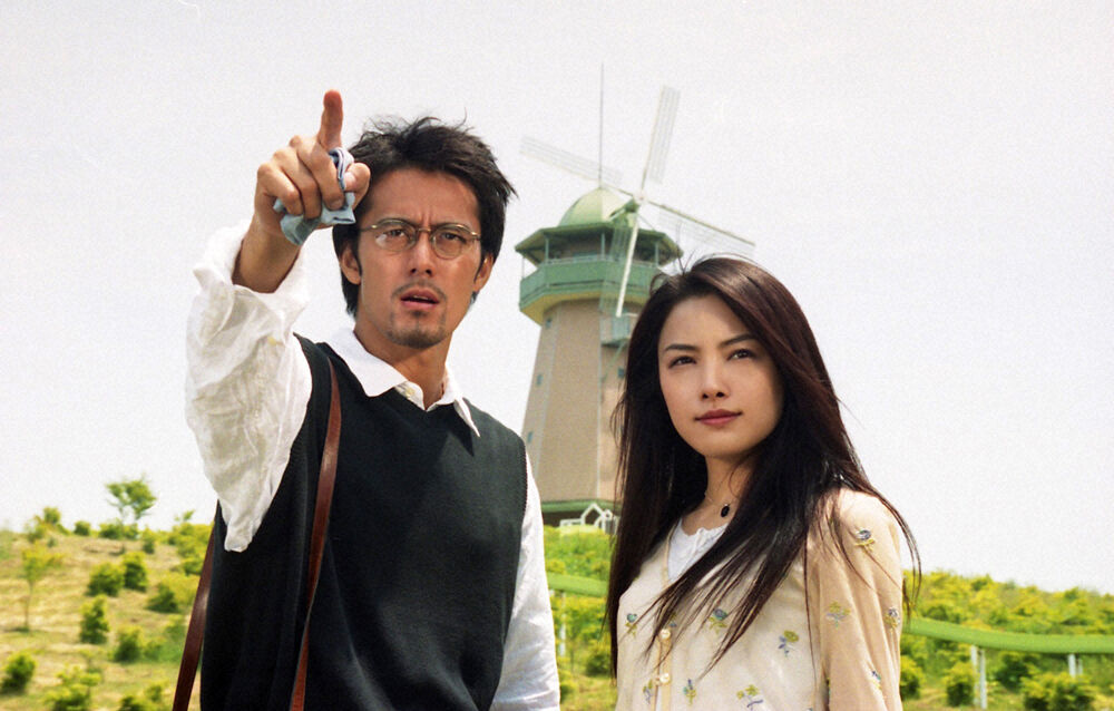 【仲間由紀恵の阿部寛の凸凹コンビ！？】『TRICK』25年後の現実が辛すぎる件について