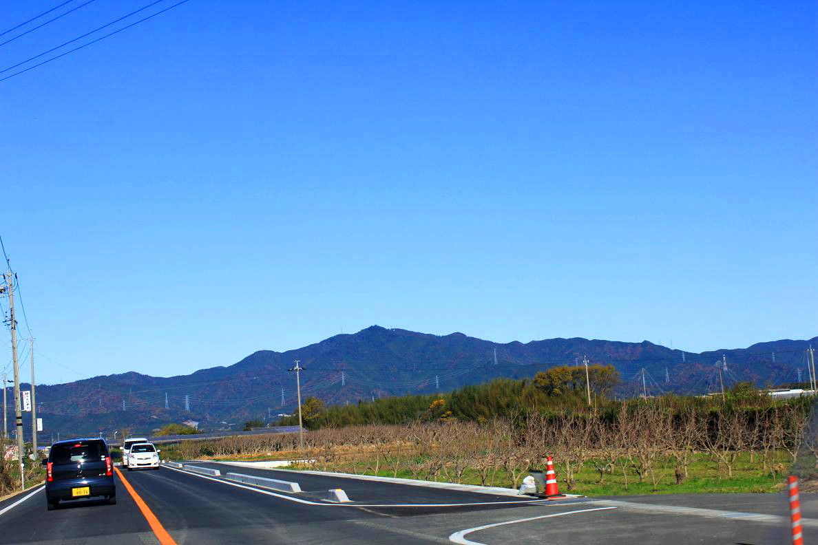 山梨県道704号新田下吉田線