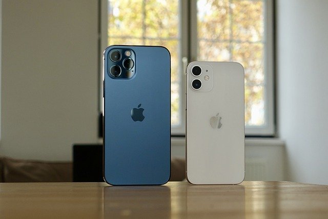 悲報 最近のスマホ 大型化が止まらない なんjネタ速報