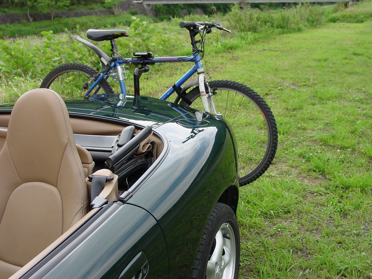 サイクルキャリアとサイクルヒッチを作りました 緑の森の仲間たち サイクルヒッチ