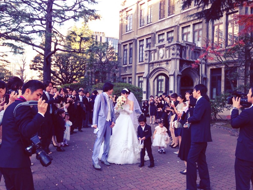 青山学院で結婚式 しょぼいけどgo邸 裏庭 へようこそ