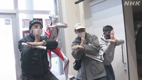 K10012693971_2011032034_2011032050_01_02