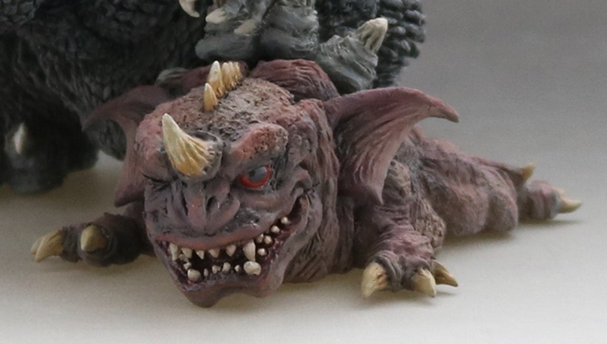 デフォリアル ゴジラ2001 少年リック限定版 バラゴン踏みつけ版