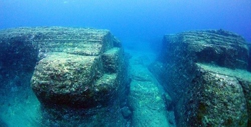 yonaguni-island-diving-05_R
