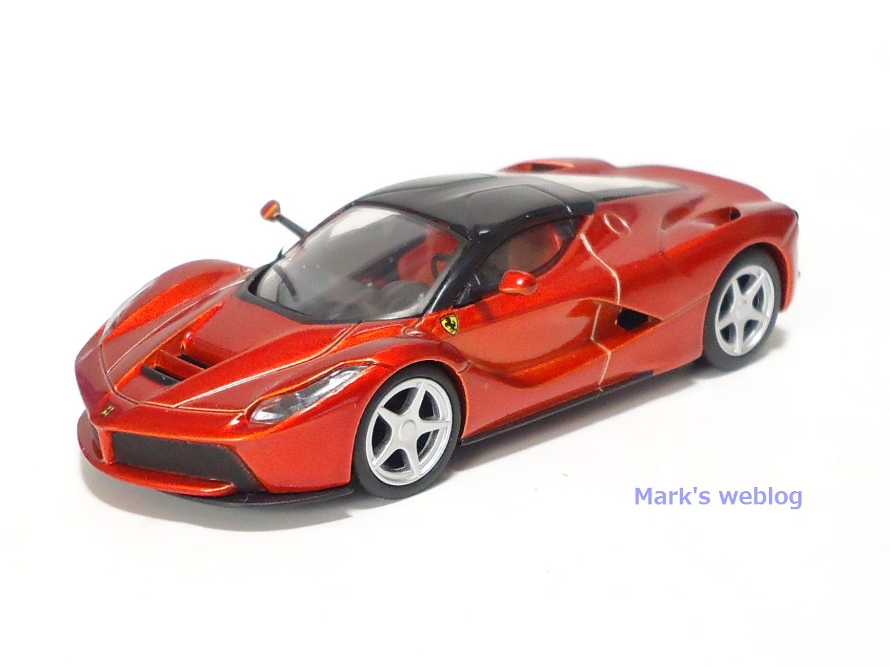今週のおすすめ製品 1/64 サークルKサンクス＆京商10周年記念 ラ・フェラーリ 京商 乗用車