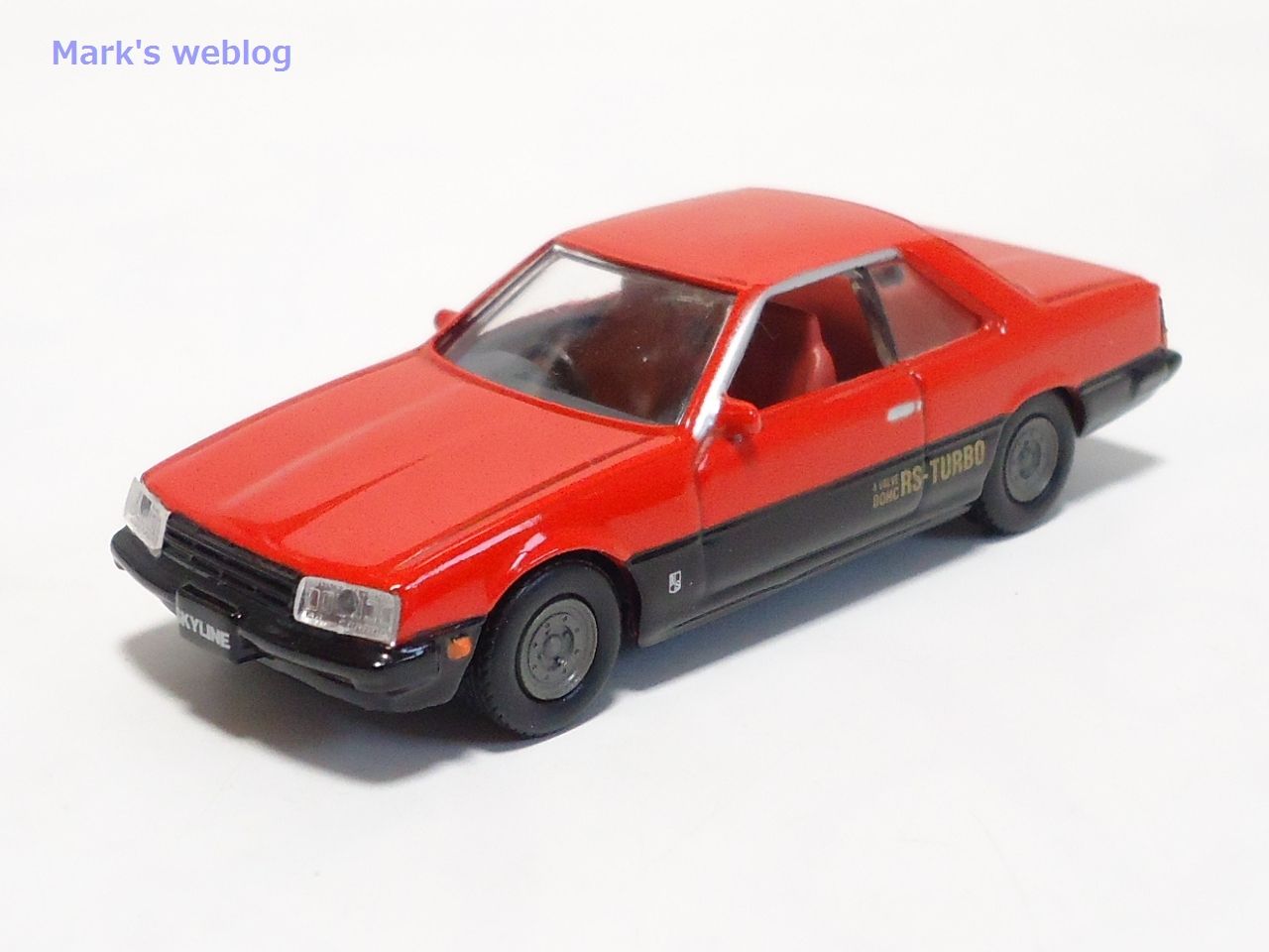 トミカリミテッドヴィンテージNEO LV-N85c スカイライン 2000 RSターボ