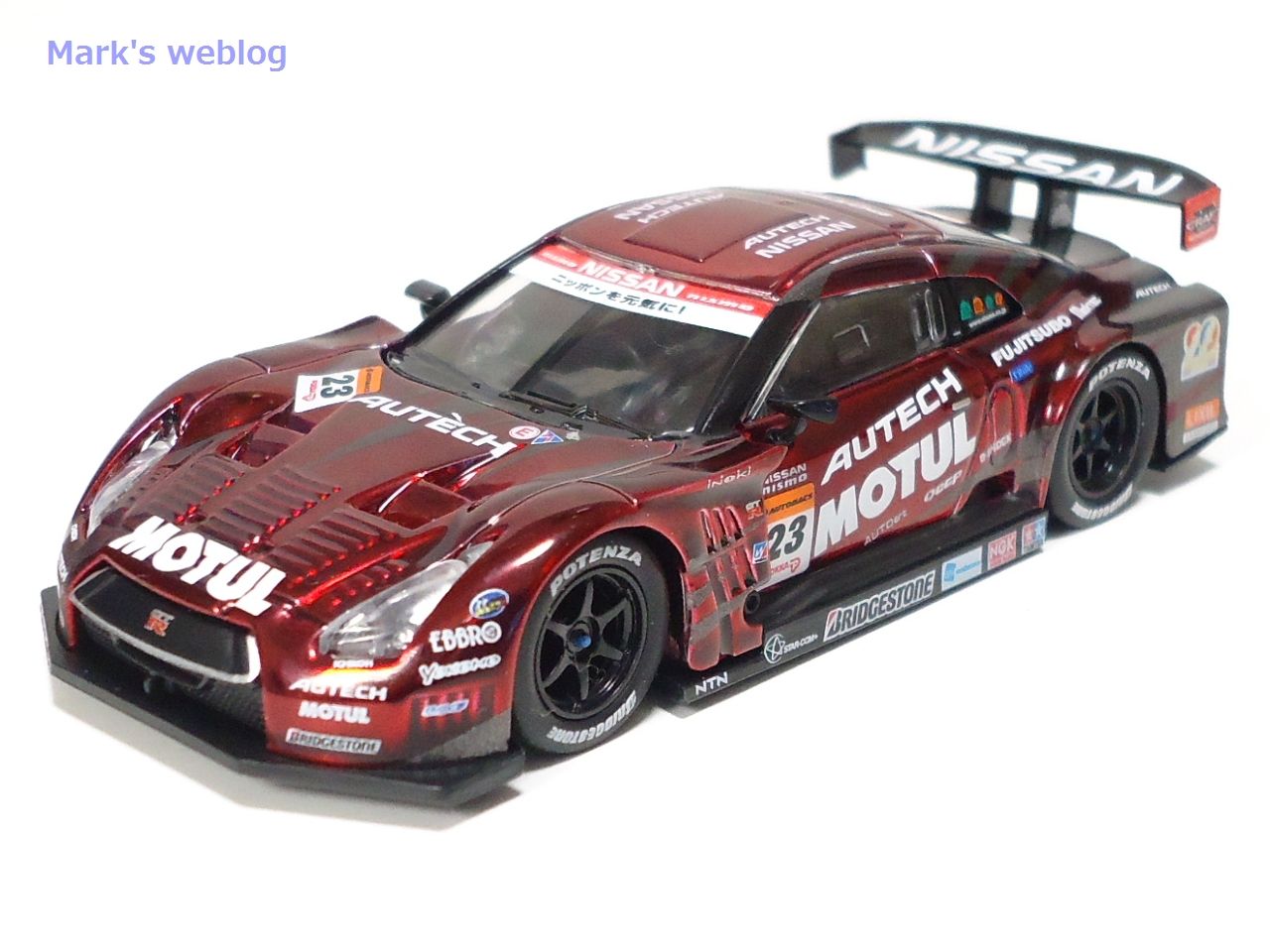 京商ミニッツ　モチュール　オーテック　GT-R MOTUL AUTECH act.133 Kyosho 1/64 Motul Autech Z - YouTube
