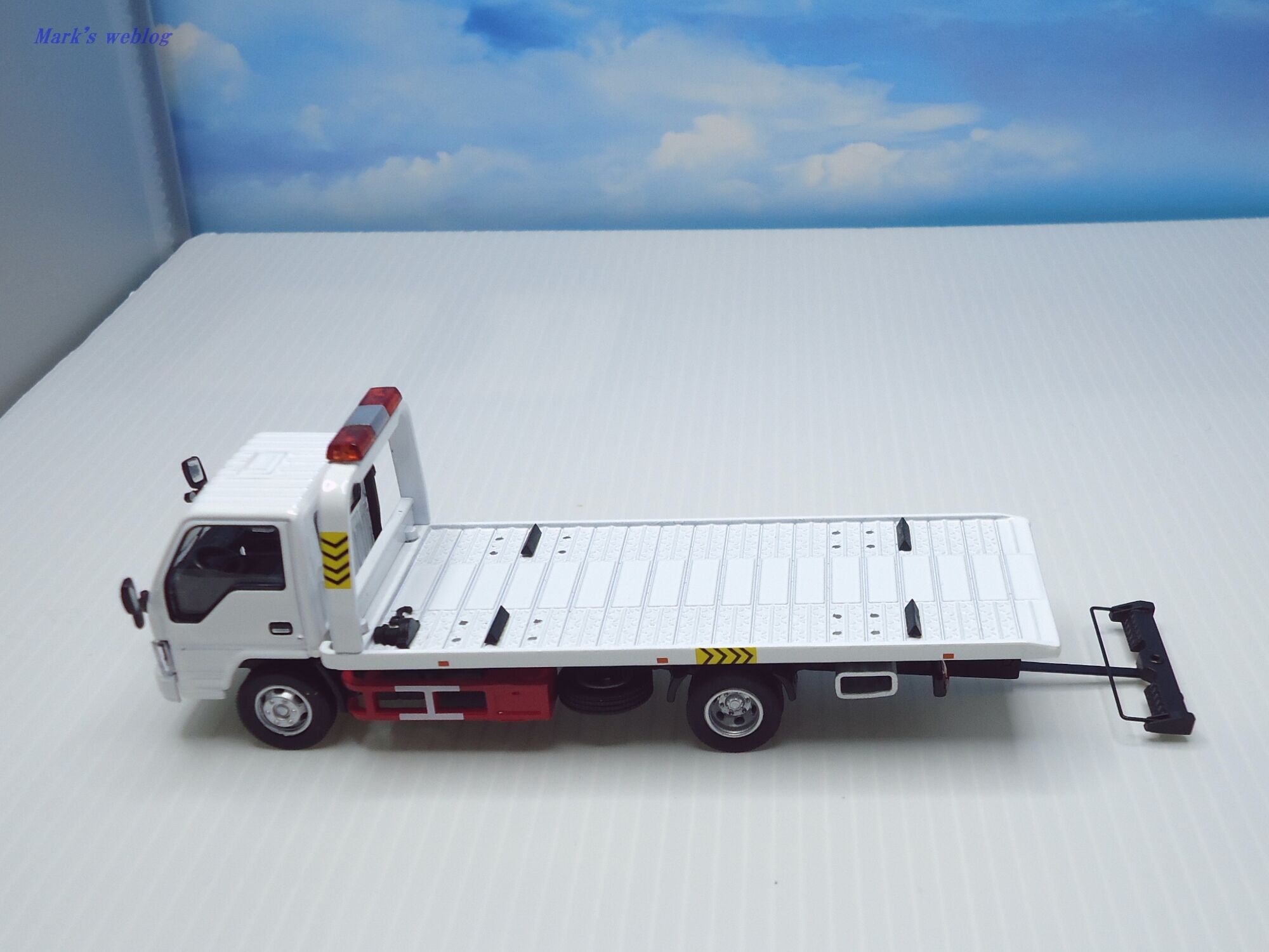1/64 G.C.D ISUZU N-Series REWARD(いすゞ・エルフ レッカー車 1/64 G.C.D ISUZU N-Series REWARD(いすゞ・エルフ レッカー車
