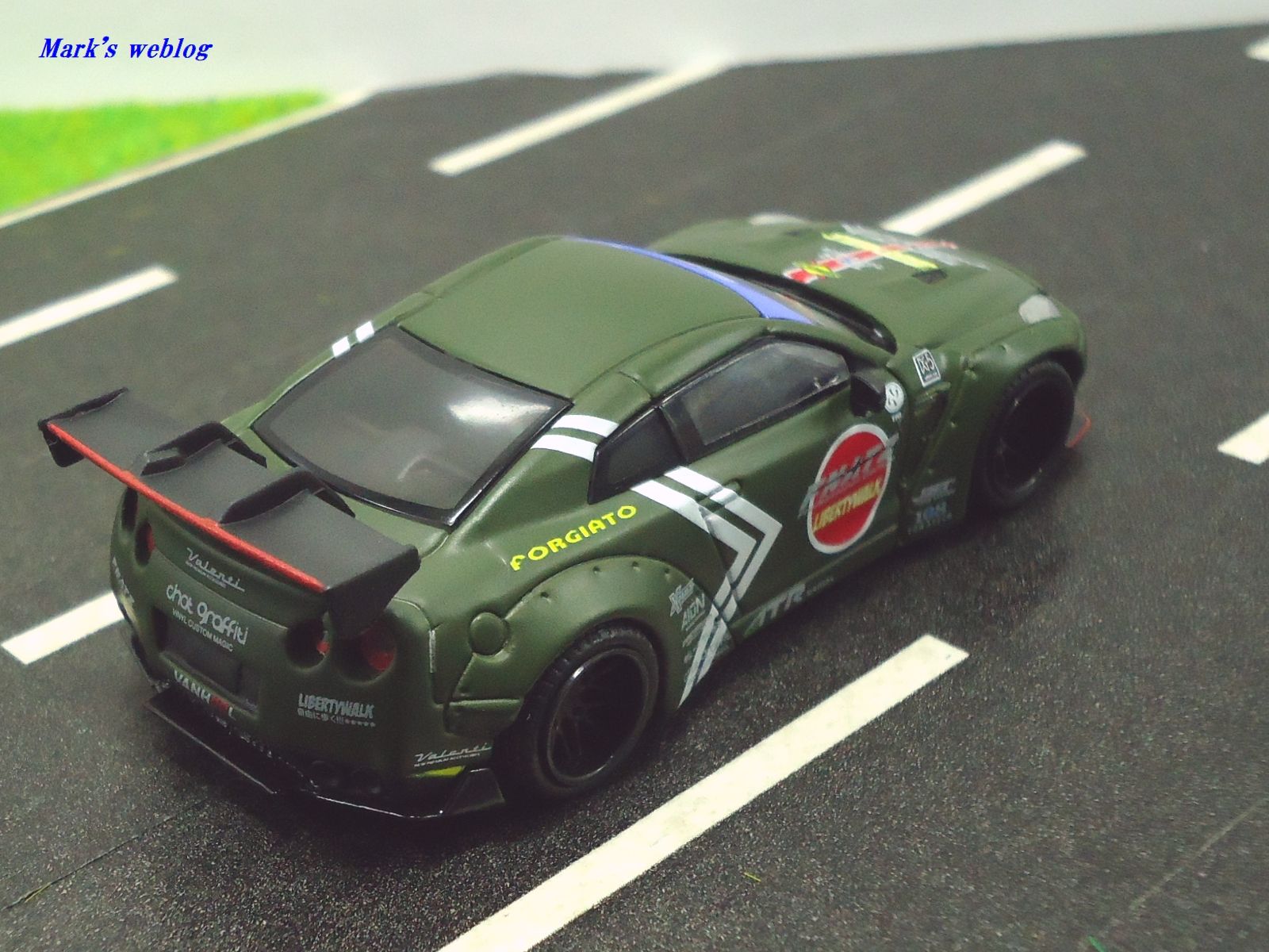 1/64 TSM MINI GT MGT00007-R LB WORKS Nissan GT-R R35 Zero