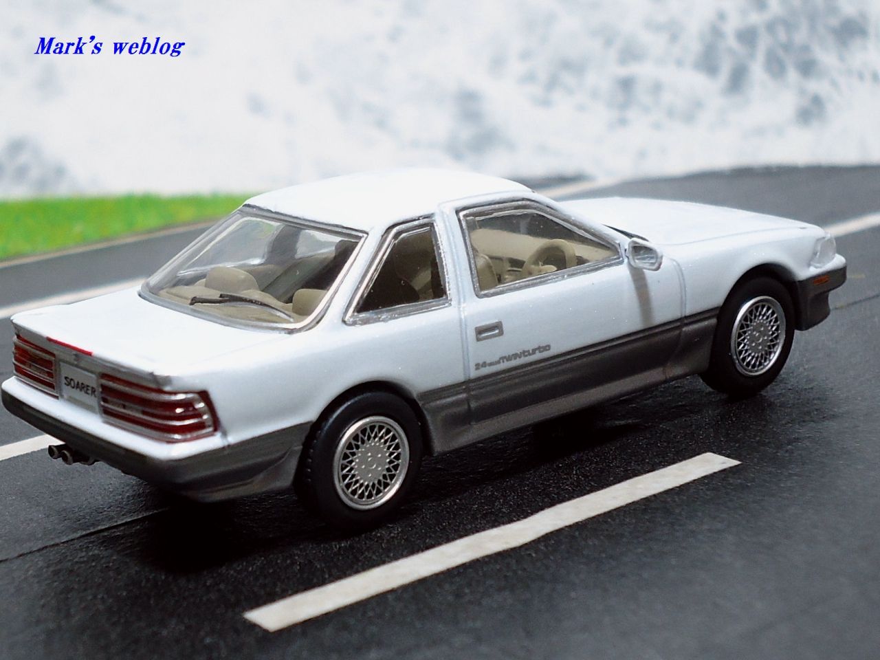 1/64 トヨタソアラ2.0GT-TWIN TURBO L 1988 スーパーホワイトIII