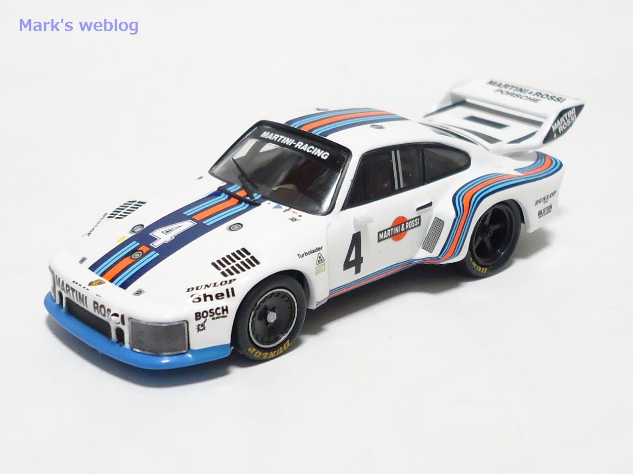 【福袋セール】 1/64 ミニチャンプス マルティーニ・ポルシェ935/76ターボ ミニカー
