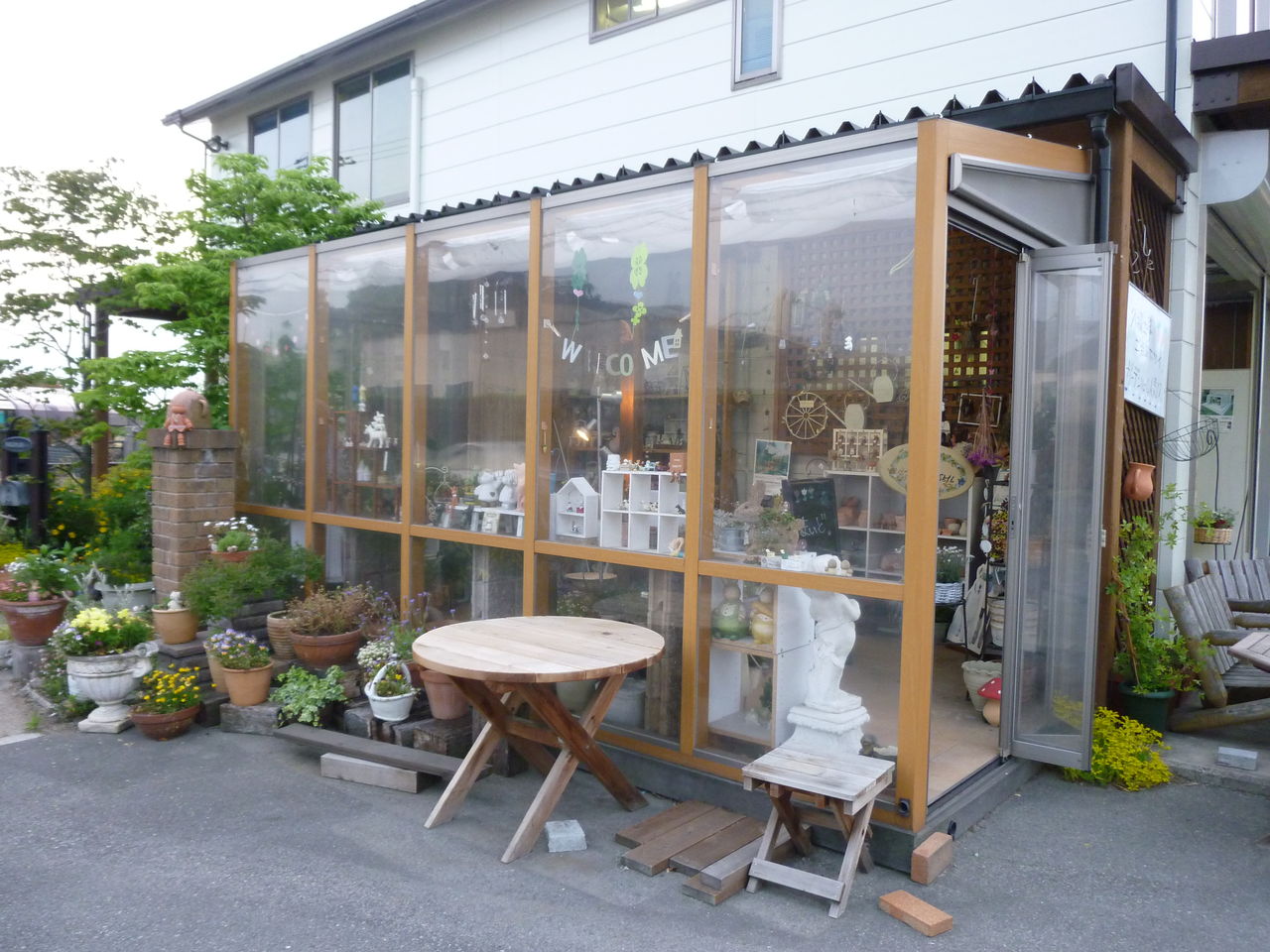 施工例と商品紹介 外構工事と手作り雑貨のお店 施工例と商品紹介 外構工事と手作り雑貨のお店