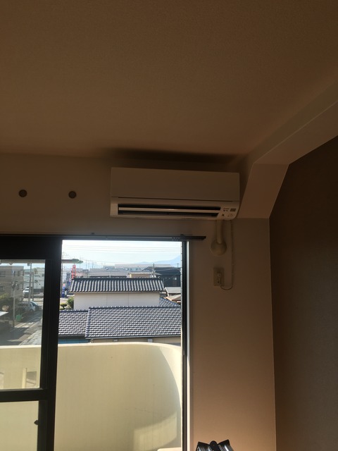 鹿屋市寿でエアコン移設取付