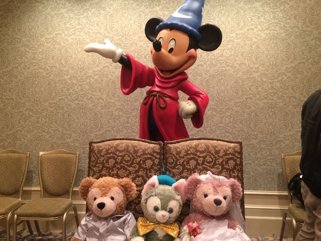 東京ディズニーリゾートのホテルミラコスタで結婚式 披露宴だったけどやっぱり鉄分が多すぎ な記録 その3 研究室別館 東京ディズニーリゾートのホテルミラコスタで結婚式 披露宴だったけどやっぱり鉄分が多すぎ な記録 その3 研究室別館