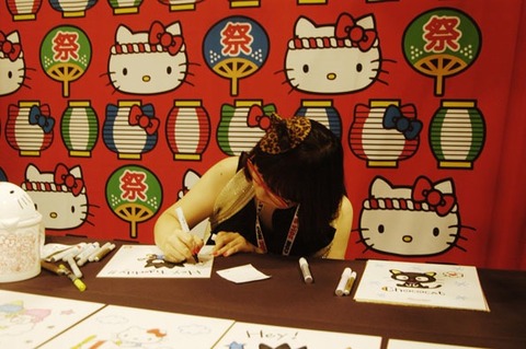 hello-kitty-convention-28