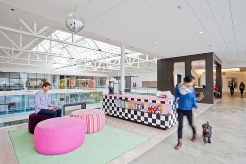 company_office_designs_that_are_super_cool_640_12