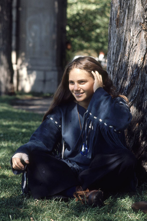 1969-hippie-high-school-counterculture-photography-14