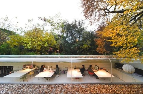 company_office_designs_that_are_super_cool_640_24
