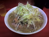 ぶた5枚入り 小ラーメン 麺硬め ヤサイニンニクカラメ ぶた5枚入り 小ラーメン 麺硬め ヤサイニンニクカラメ