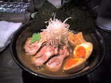 醤油ラーメン 一三五 + 天虎 醤油ラーメン 一三五 + 天虎