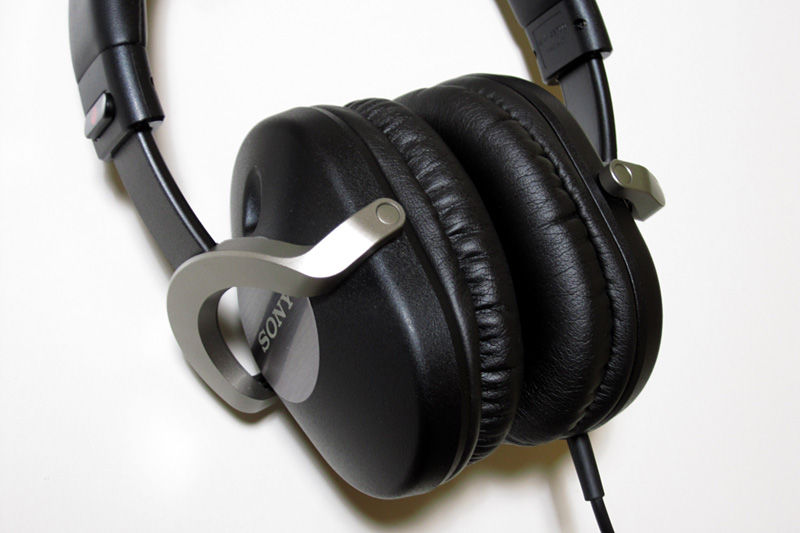 ソニー MDR-ZX700 有線ヘッドホン MDR-ZX700IP | ヘッドホン | ソニー