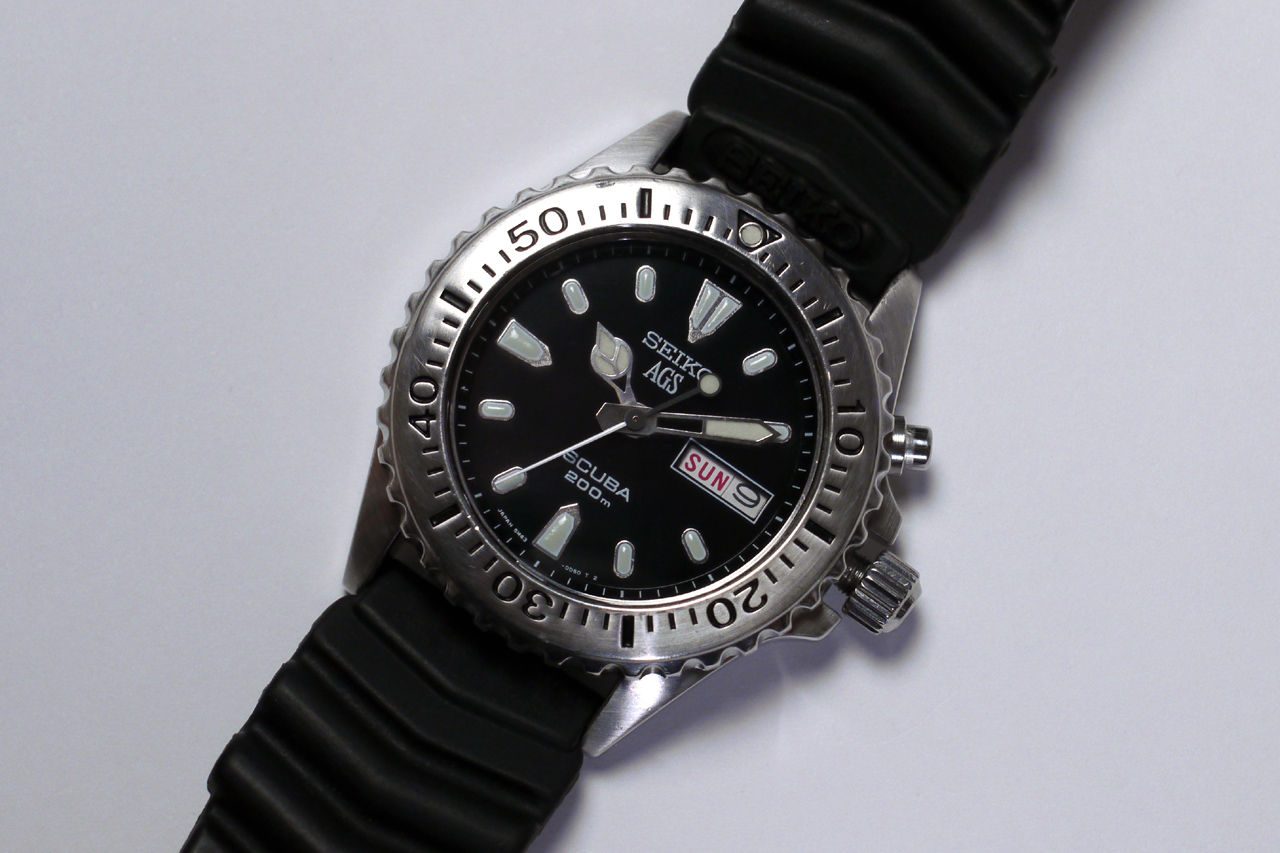 seiko ags titanium scuba 200m