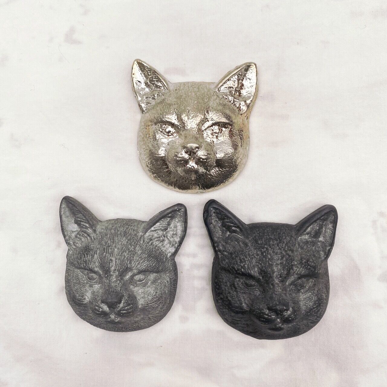 ねこ顔 ペーパーウェイト販売開始 : GRAPPONIA BLOG グラブロ