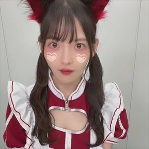 【画像】上坂すみれさん、とんでもない格好で配信するも あれ？縮んだ？の声