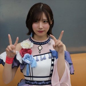 土屋李央さん、昔こんな感じやったんや　垢抜けたんやな